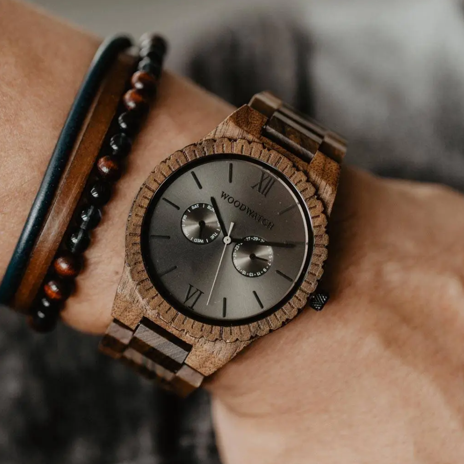 Your Autumn Style Upgrade: Why a Wooden Watch is the Perfect Fall