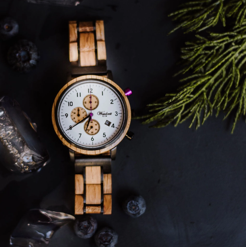 Chronograph Gin White Berry Wood Strap Men's Watch